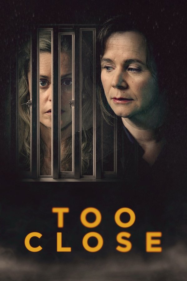 Pôster de Too Close